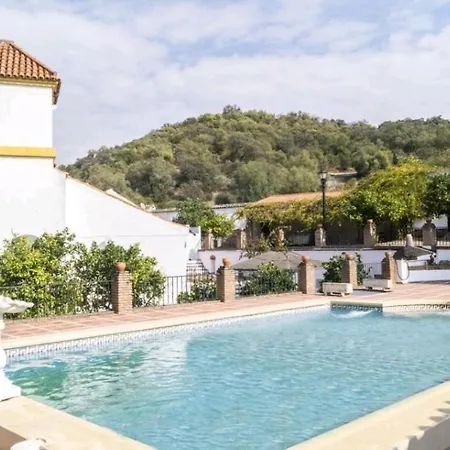 Апартаменты Hacienda La Trinidad Кордова