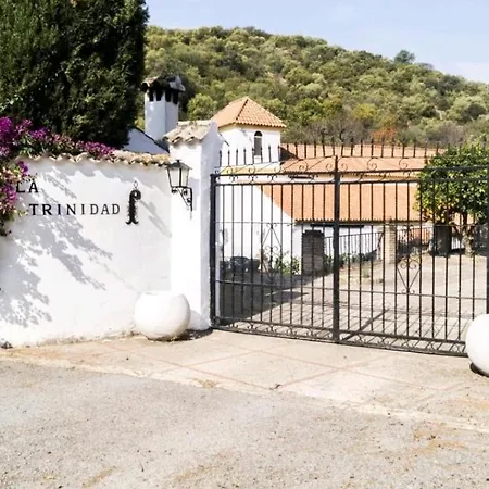 Апартаменты Hacienda La Trinidad Кордова
