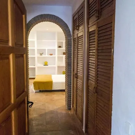 Hacienda La Trinidad Апартаменты *